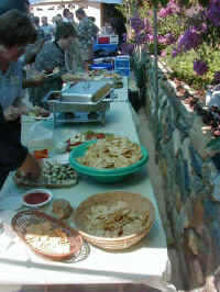 036NUHS Food.jpg (49631 bytes)