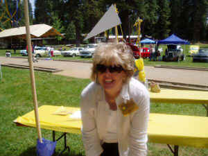 All05021PhyllisHudsonHess.JPG (97114 bytes)