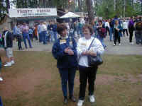 Annie Brock and Verna pic 189 med.jpg (52026 bytes)