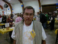 Bob Knuckey med 114 med.jpg (39060 bytes)