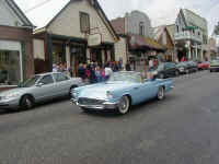 NUHS Parade 86 med.jpg (46498 bytes)